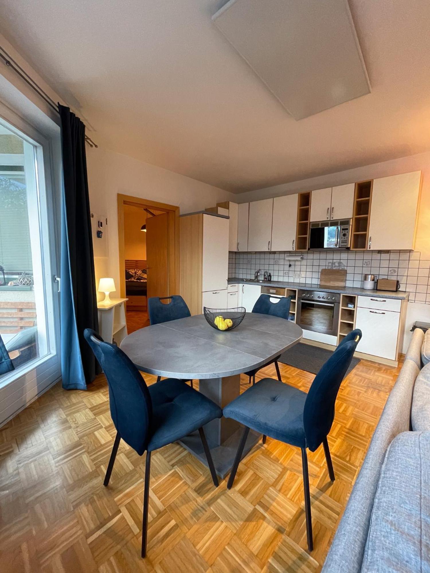 Melior City View Apartment Леобен Экстерьер фото